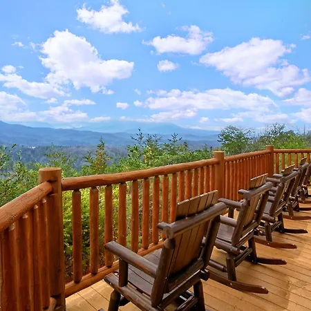 Heavenly Heights Holiday Home